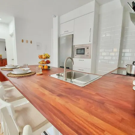 Lucky`s By Tor Puerto de la Cruz (Tenerife)