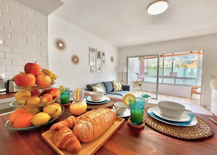 Lucky's By Tor * Puerto de la Cruz (Tenerife)